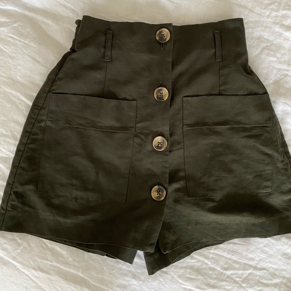 Zara button front dark green linen skort - size XS